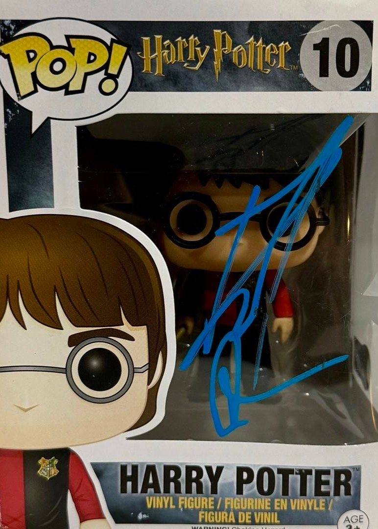 Daniel Radcliffe Signed Funko Pop #10 "Harry Potter" (Blue Ink) - Beckett COA #01